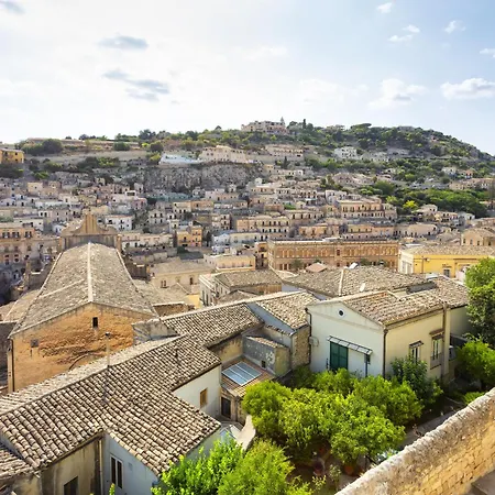 Modicafreakhouse * Modica