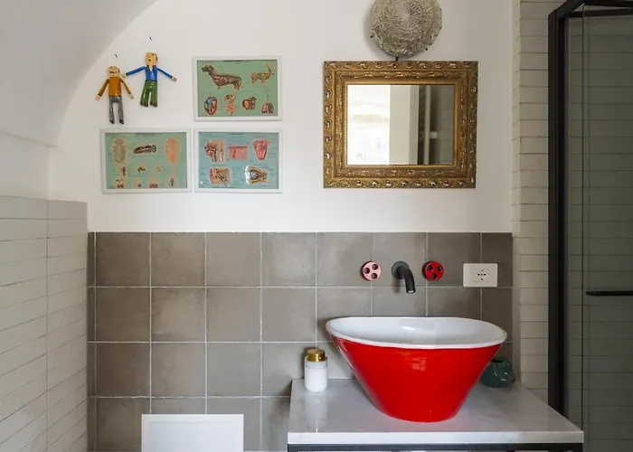 Modicafreakhouse * Modica